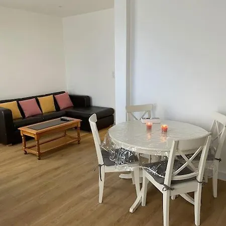Paris Centre Hopital Percy 2 Pieces Tres Lumineux Grand Clamart